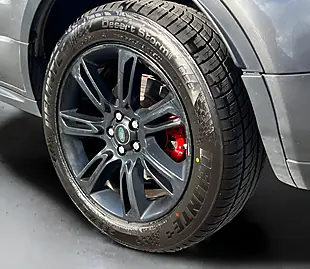 Used 2018 Land Rover Range Rover Evoque Landmark Grey - Interior and Exterior details 17