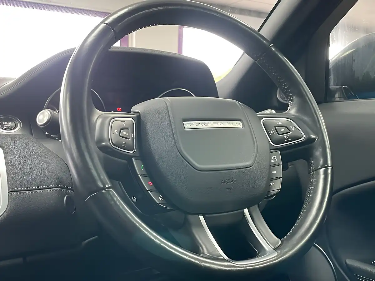 Used 2018 Land Rover Range Rover Evoque Landmark Moraine Blue - Interior and Exterior details 16