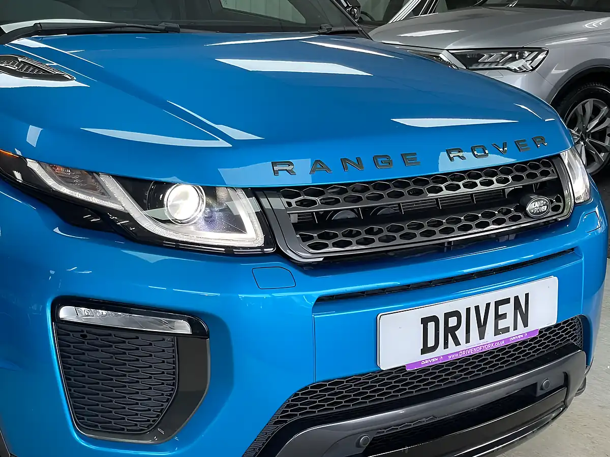 Used 2018 Land Rover Range Rover Evoque Landmark Moraine Blue - Interior and Exterior details 3
