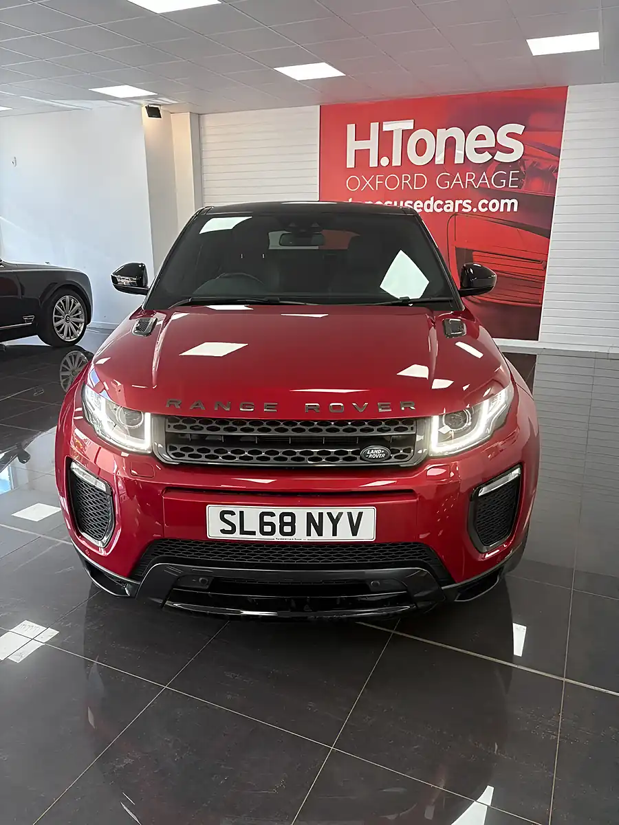Used 2018 Land Rover Range Rover Evoque Landmark Red - Interior and Exterior details 12