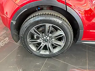 Used 2018 Land Rover Range Rover Evoque Landmark Red - Interior and Exterior details 18