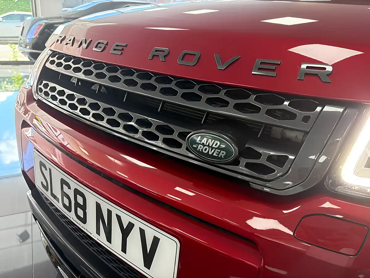 Used 2018 Land Rover Range Rover Evoque Landmark Red - Interior and Exterior details 9