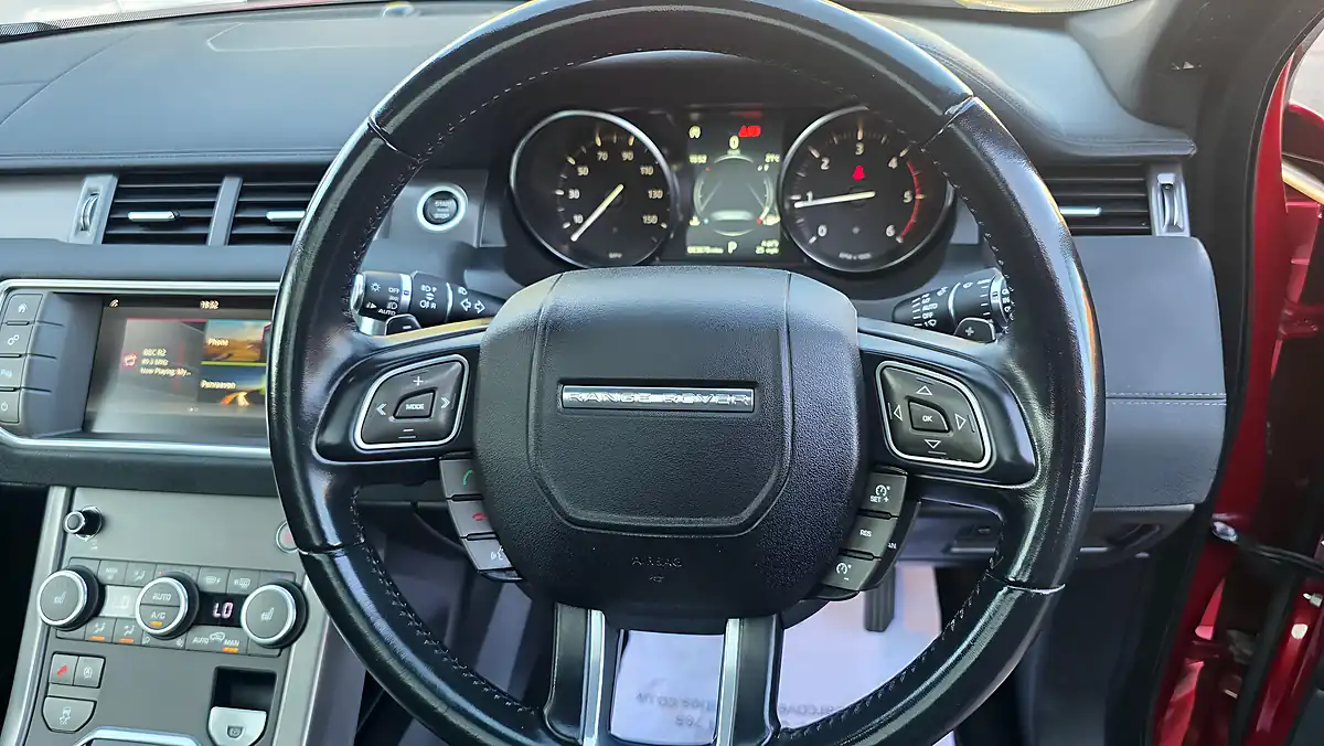 Used 2018 Land Rover Range Rover Evoque Landmark Red - Interior and Exterior details 13