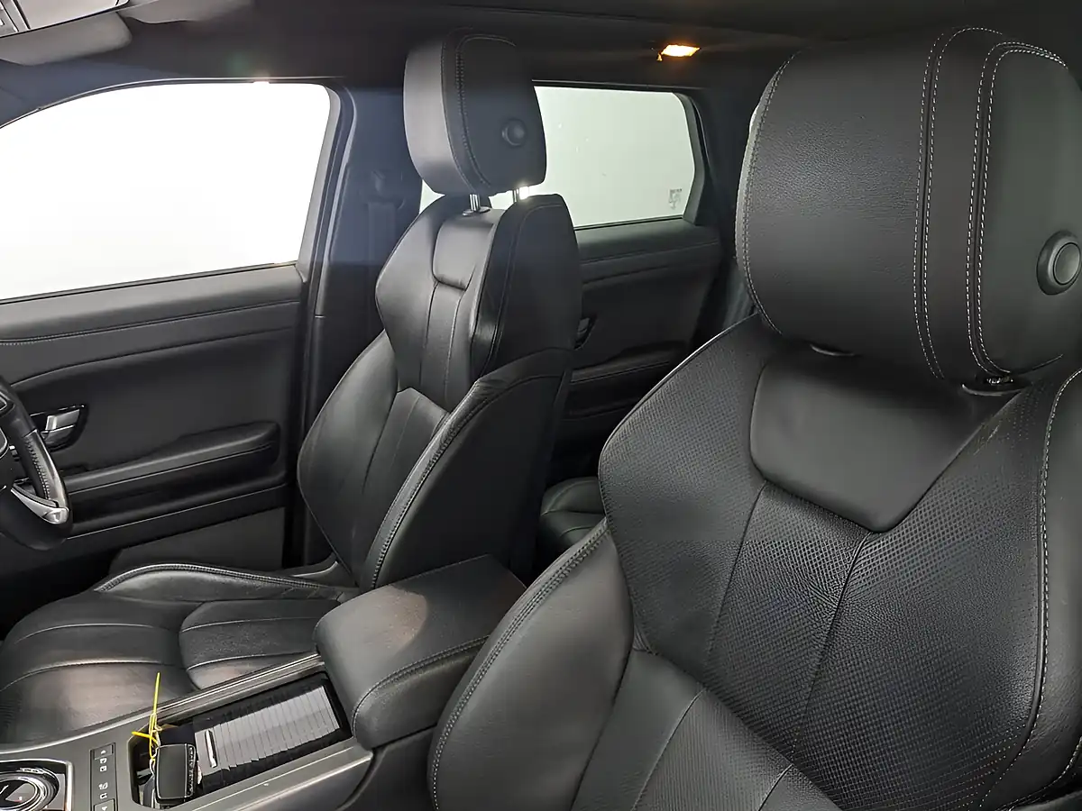 Used 2018 Land Rover Range Rover Evoque Landmark Santorini Black - Interior and Exterior details 14