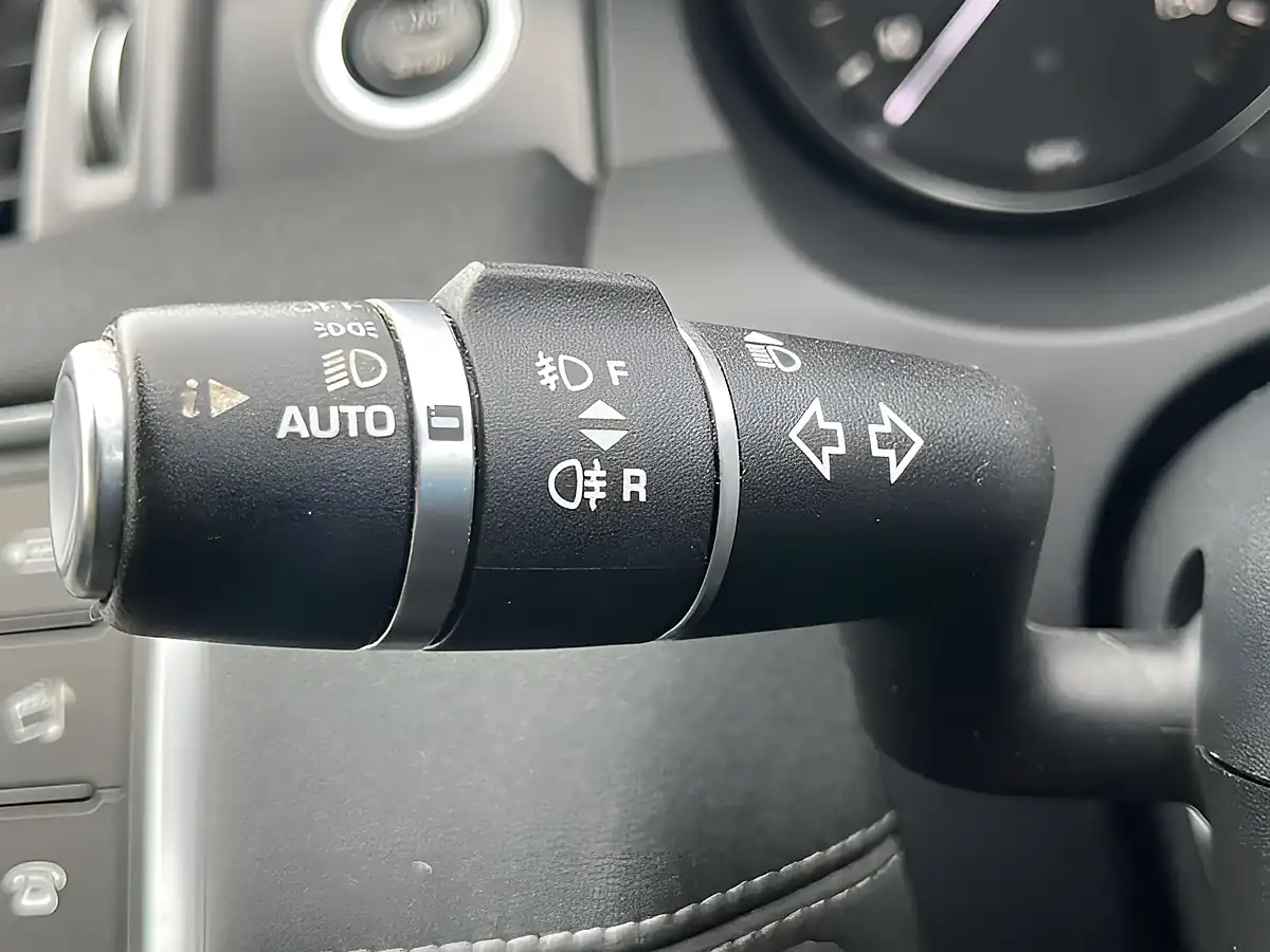 Used 2018 Land Rover Range Rover Evoque Landmark Santorini Black - Interior and Exterior details 12