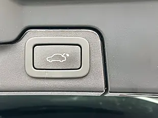Used 2018 Land Rover Range Rover Evoque Landmark Santorini Black - Interior and Exterior details 19
