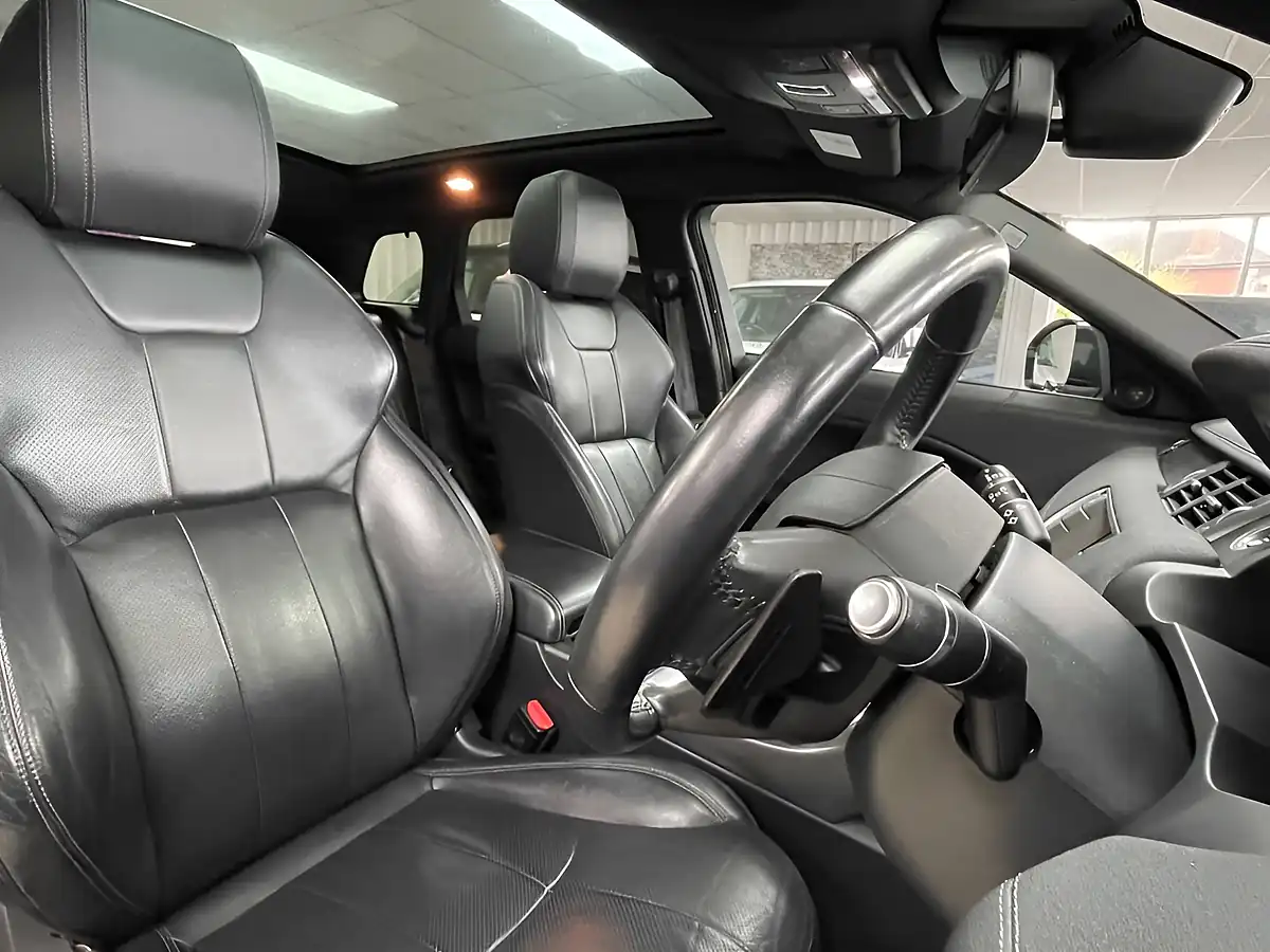 Used 2018 Land Rover Range Rover Evoque Landmark Silver - Interior and Exterior details 14
