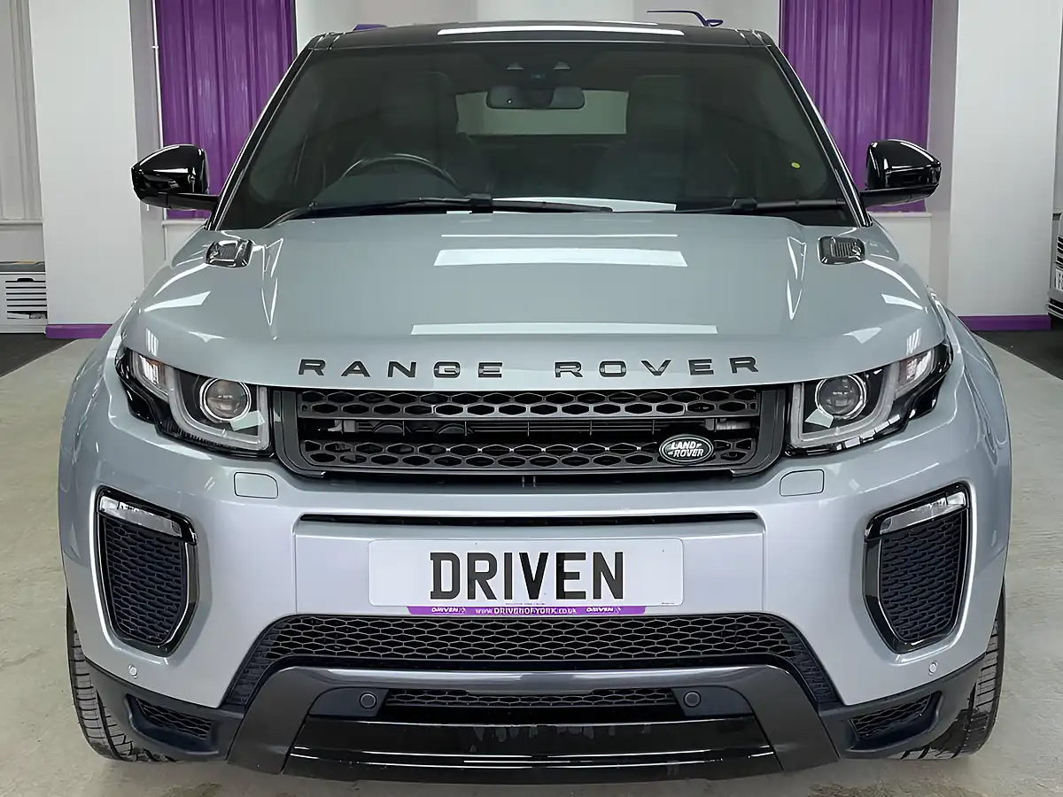 Used 2018 Land Rover Range Rover Evoque Landmark Silver - Interior and Exterior details 6