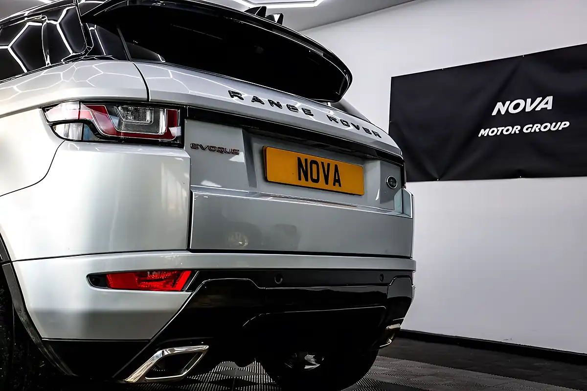 Used 2018 Land Rover Range Rover Evoque Landmark Silver - Interior and Exterior details 14