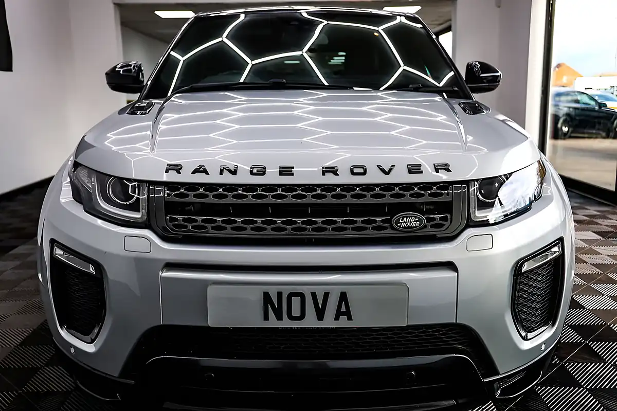 Used 2018 Land Rover Range Rover Evoque Landmark Silver - Interior and Exterior details 8