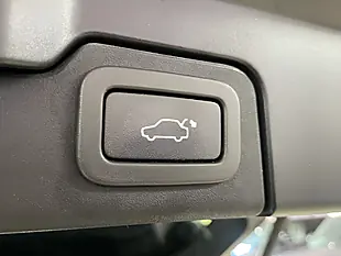 Used 2018 Land Rover Range Rover Evoque Landmark White - Interior and Exterior details 12