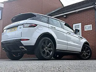 Used 2018 Land Rover Range Rover Evoque Landmark White - Interior and Exterior details 10