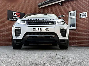 Used 2018 Land Rover Range Rover Evoque Landmark White - Interior and Exterior details 4