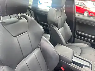 Used 2018 Land Rover Range Rover Evoque Landmark White - Interior and Exterior details 14