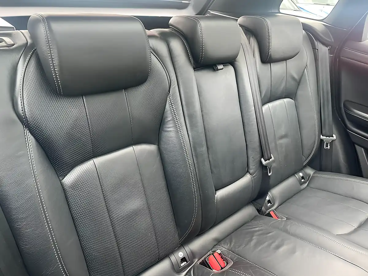 Used 2018 Land Rover Range Rover Evoque Landmark White - Interior and Exterior details 15