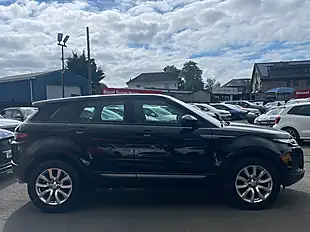 Used 2018 Land Rover Range Rover Evoque Se Black - Interior and Exterior details 12