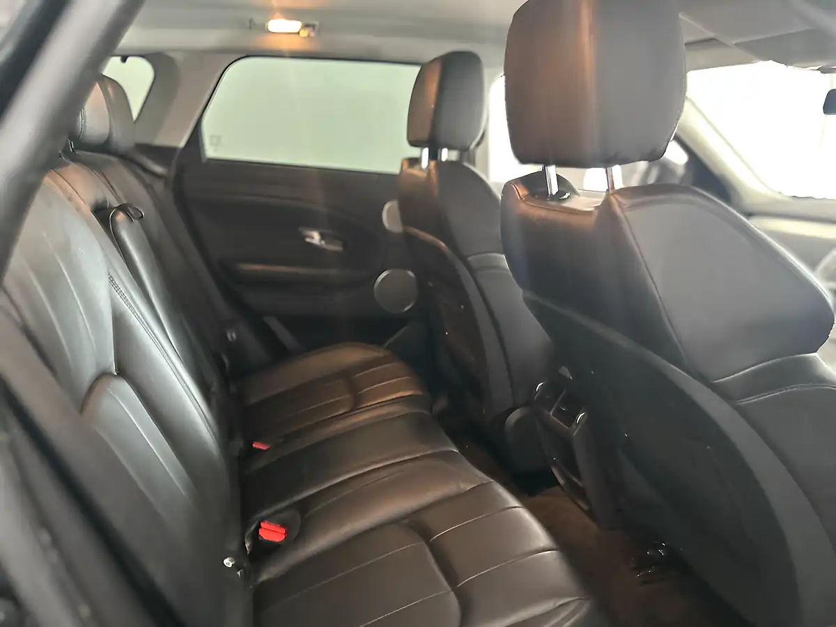 Used 2018 Land Rover Range Rover Evoque Se Black - Interior and Exterior details 15