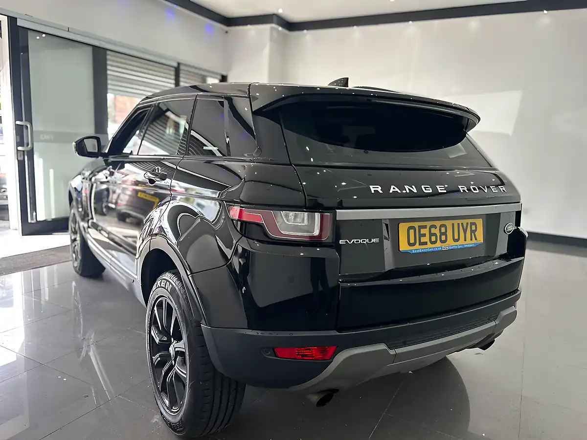 Used 2018 Land Rover Range Rover Evoque Se Black - Interior and Exterior details 7