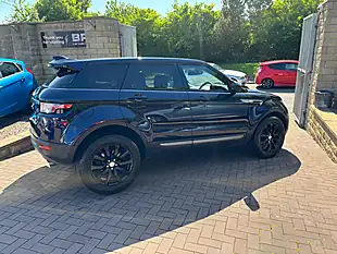 Used 2018 Land Rover Range Rover Evoque Se Blue - Interior and Exterior details 13