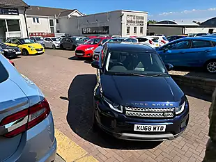 Used 2018 Land Rover Range Rover Evoque Se Blue - Interior and Exterior details 16