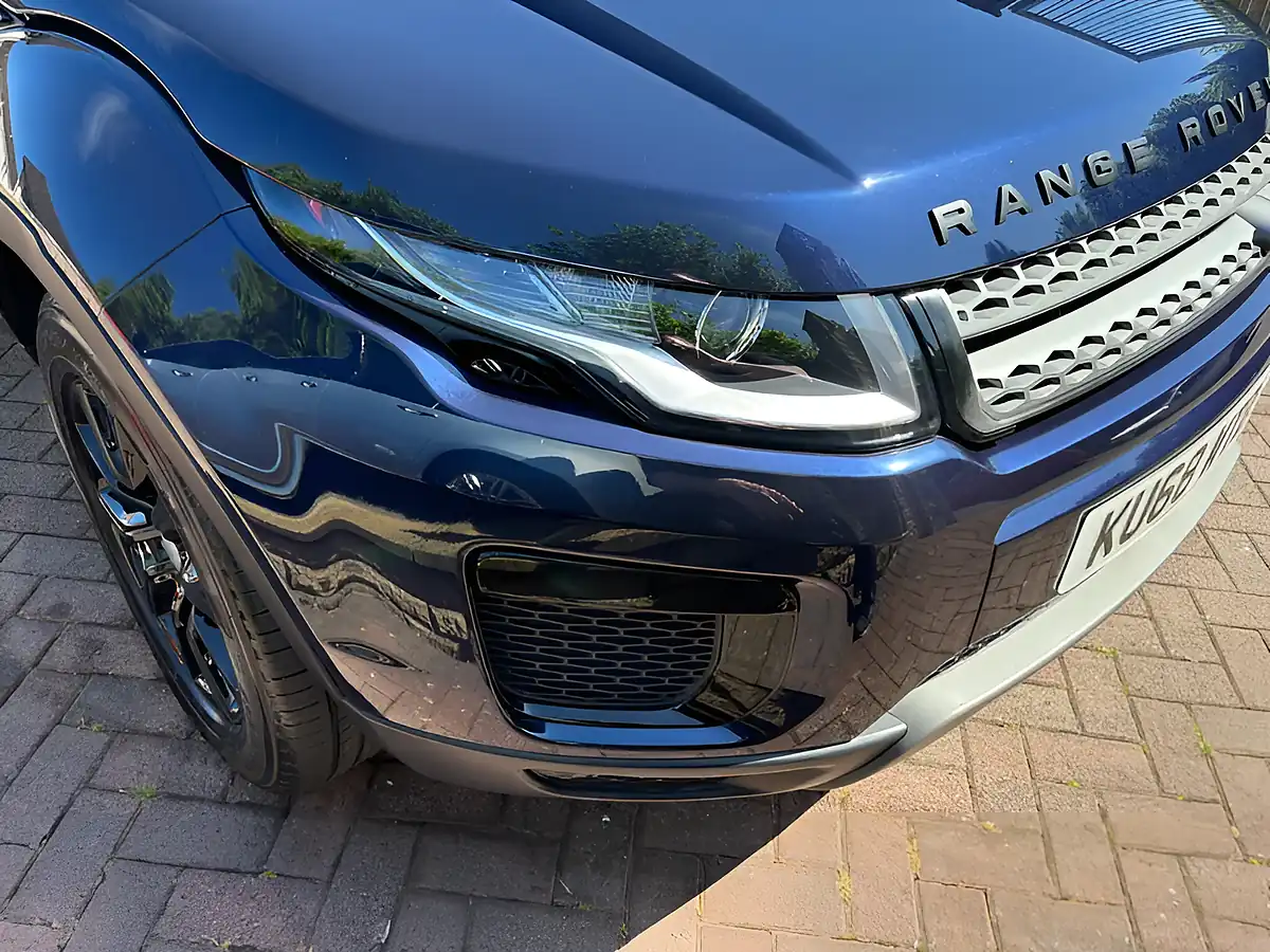 Used 2018 Land Rover Range Rover Evoque Se Blue - Interior and Exterior details 18