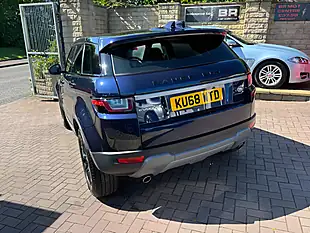 Used 2018 Land Rover Range Rover Evoque Se Blue - Interior and Exterior details 9