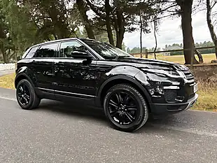 Used 2018 Land Rover Range Rover Evoque Se Tech Black - Interior and Exterior details 2