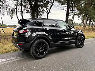 Used 2018 Land Rover Range Rover Evoque Se Tech Black - Interior and Exterior details 6