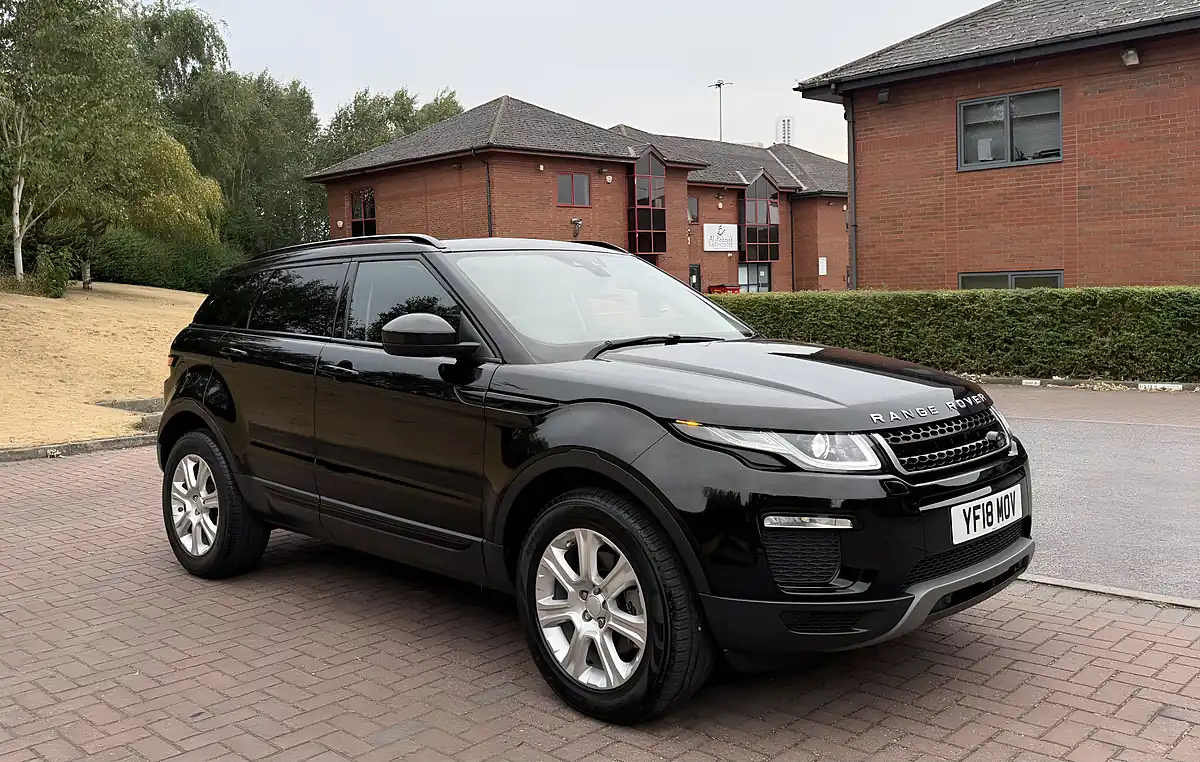 Used 2018 Land Rover Range Rover Evoque Se Tech Black - Interior and Exterior details 2