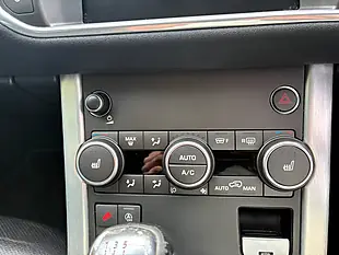 Used 2018 Land Rover Range Rover Evoque Se Tech Black - Interior and Exterior details 11