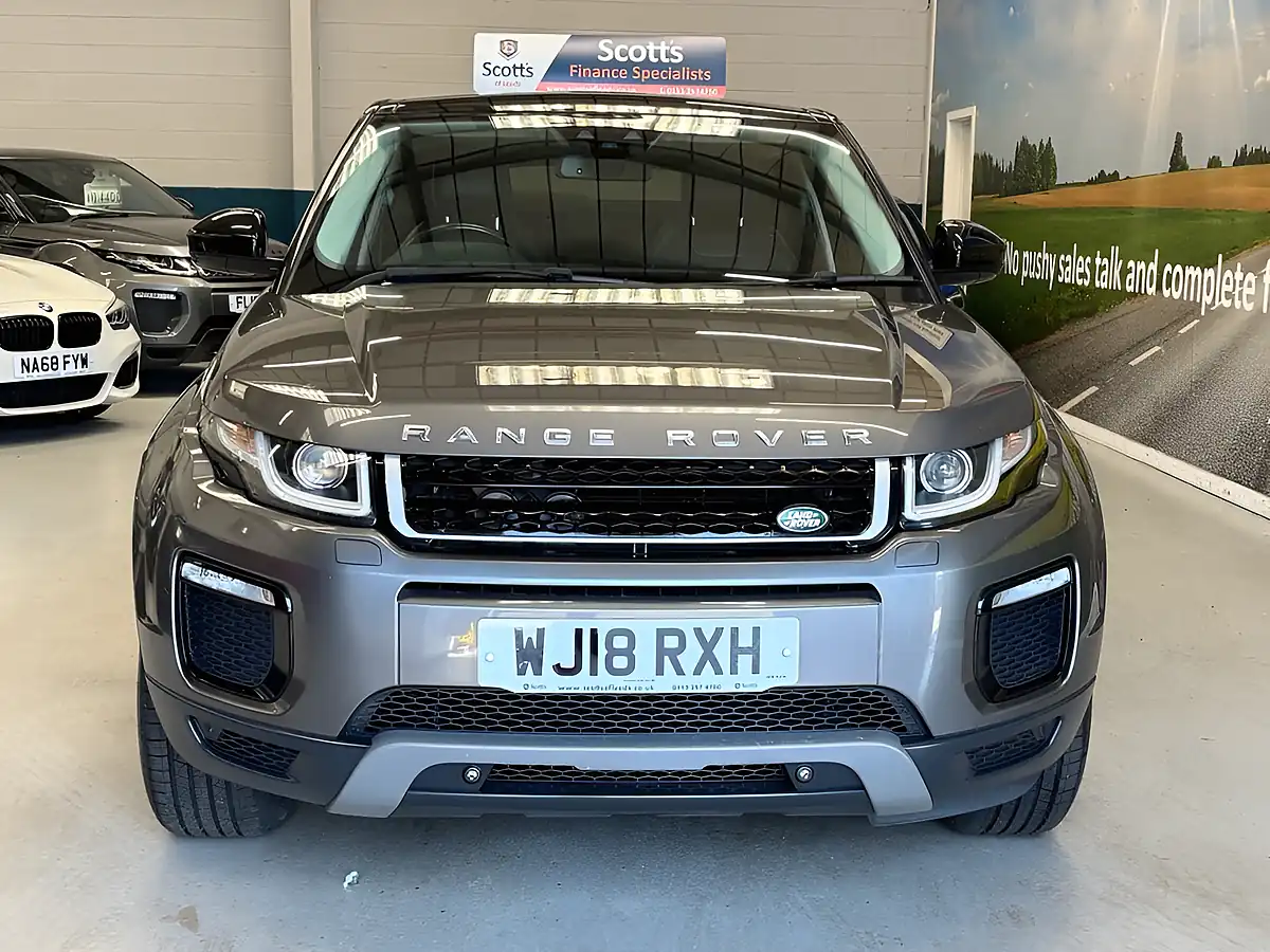 Used 2018 Land Rover Range Rover Evoque Se Tech Grey - Interior and Exterior details 2