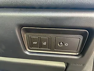 Used 2018 Land Rover Range Rover Evoque Se Tech Grey - Interior and Exterior details 12