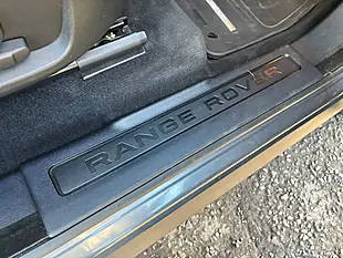 Used 2018 Land Rover Range Rover Evoque Se Tech Grey - Interior and Exterior details 13