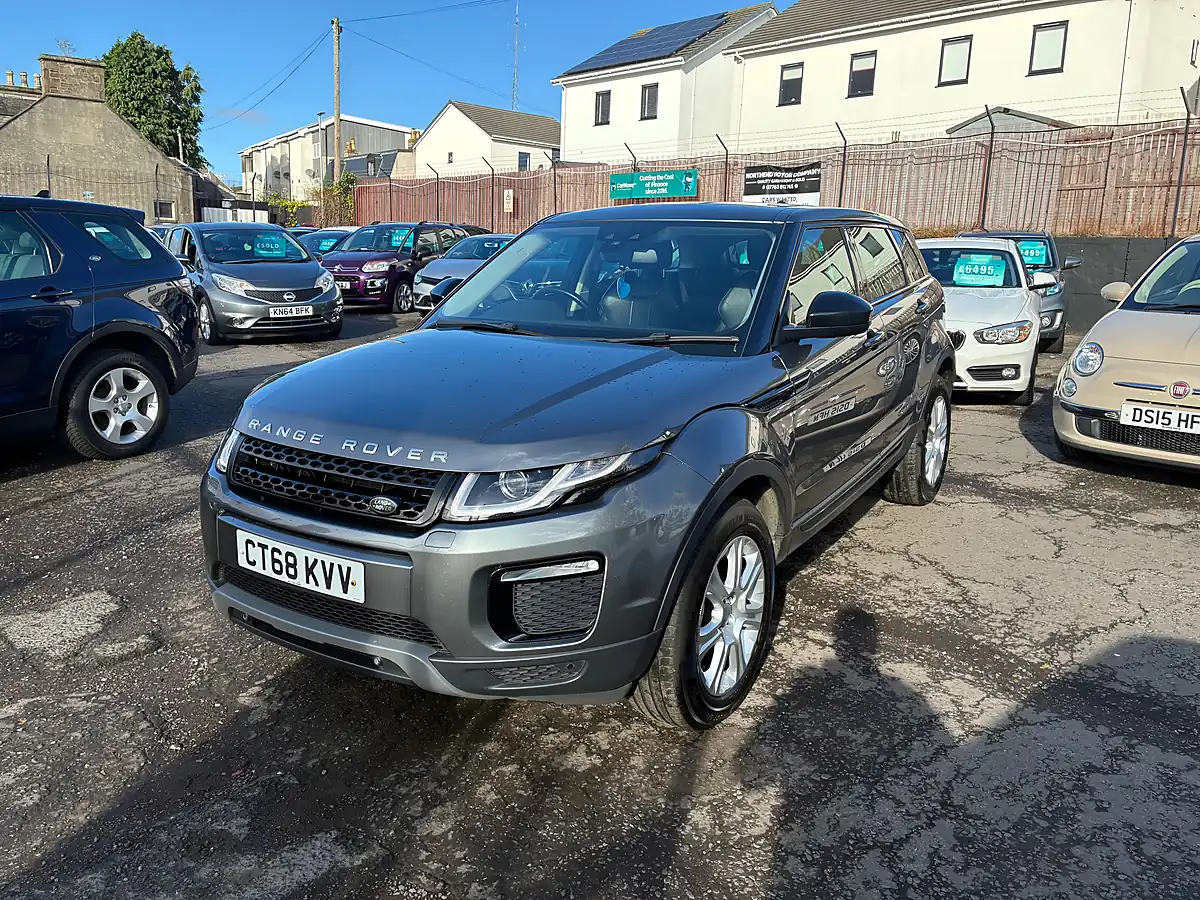 Used 2018 Land Rover Range Rover Evoque Se Tech Grey - Interior and Exterior details 7