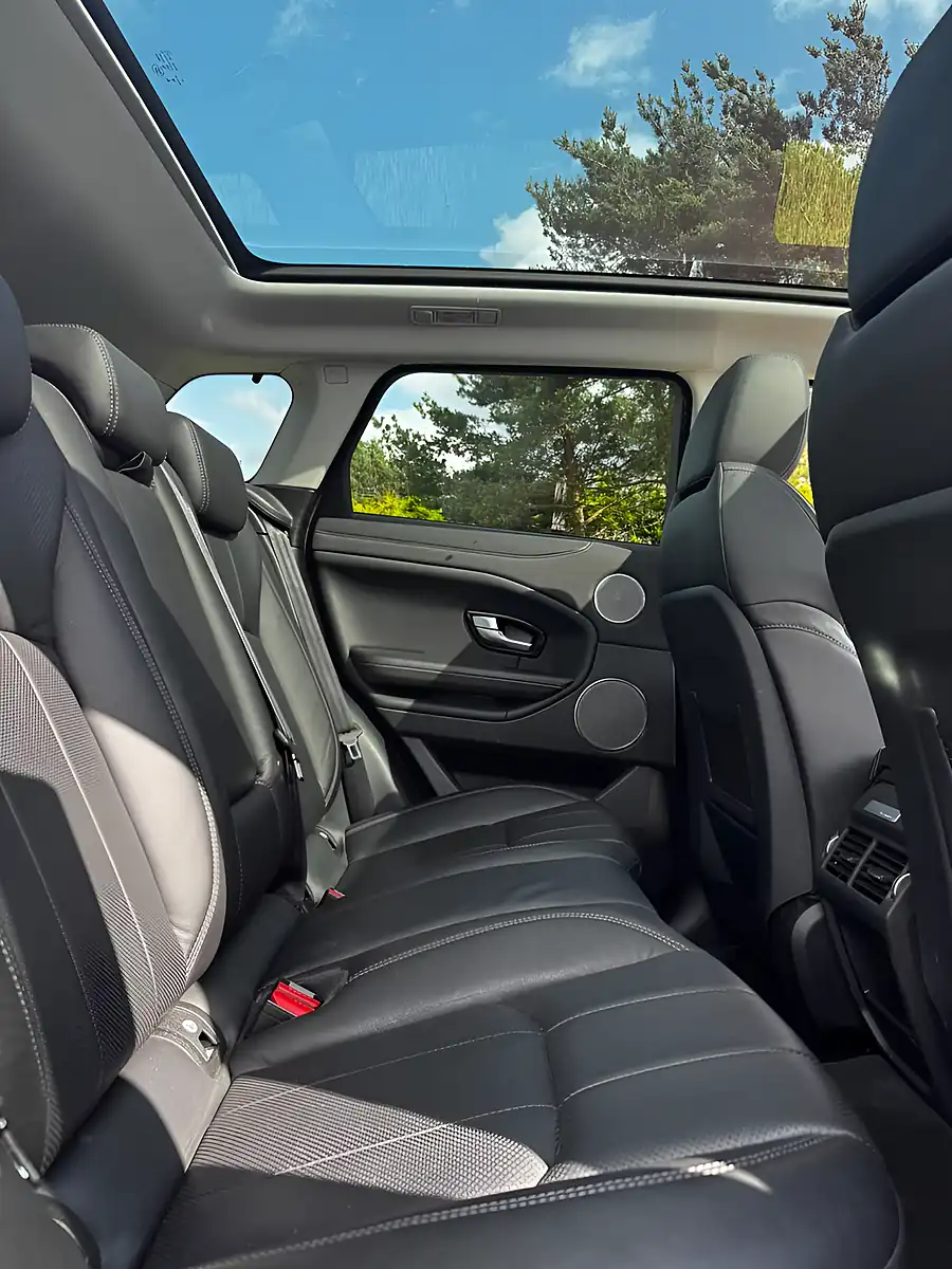Used 2018 Land Rover Range Rover Evoque Se Tech Red - Interior and Exterior details 13