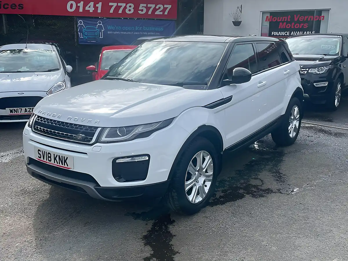 Used 2018 Land Rover Range Rover Evoque Se Tech White - Interior and Exterior details 4