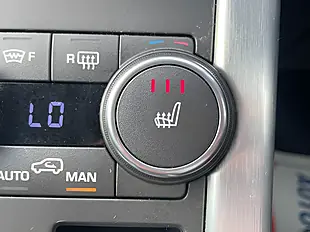Used 2018 Land Rover Range Rover Evoque Se Tech White - Interior and Exterior details 18