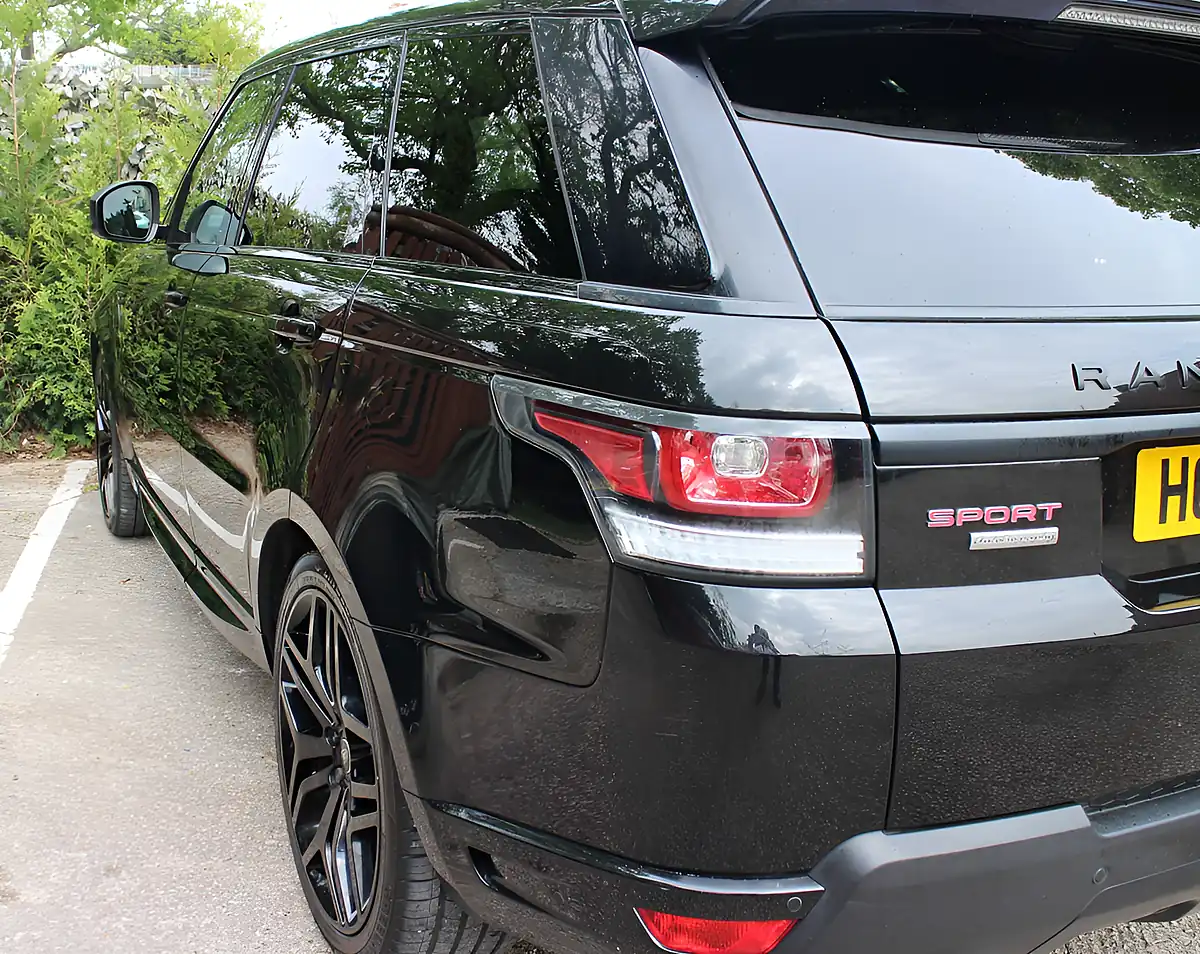 Used 2018 Land Rover Range Rover Sport Autobiography Dynamic Black - Interior and Exterior details 9