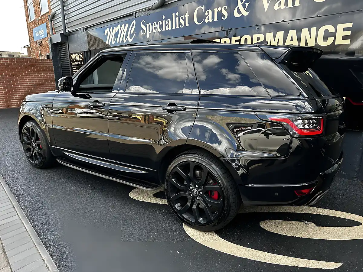 Used 2018 Land Rover Range Rover Sport Autobiography Dynamic Black - Interior and Exterior details 4