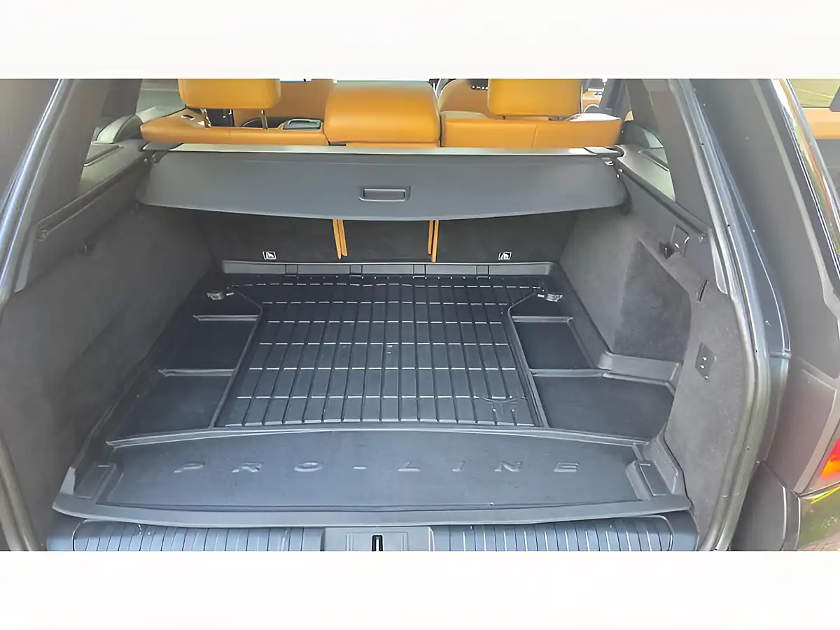 Used 2018 Land Rover Range Rover Sport Autobiography Dynamic Black - Interior and Exterior details 19