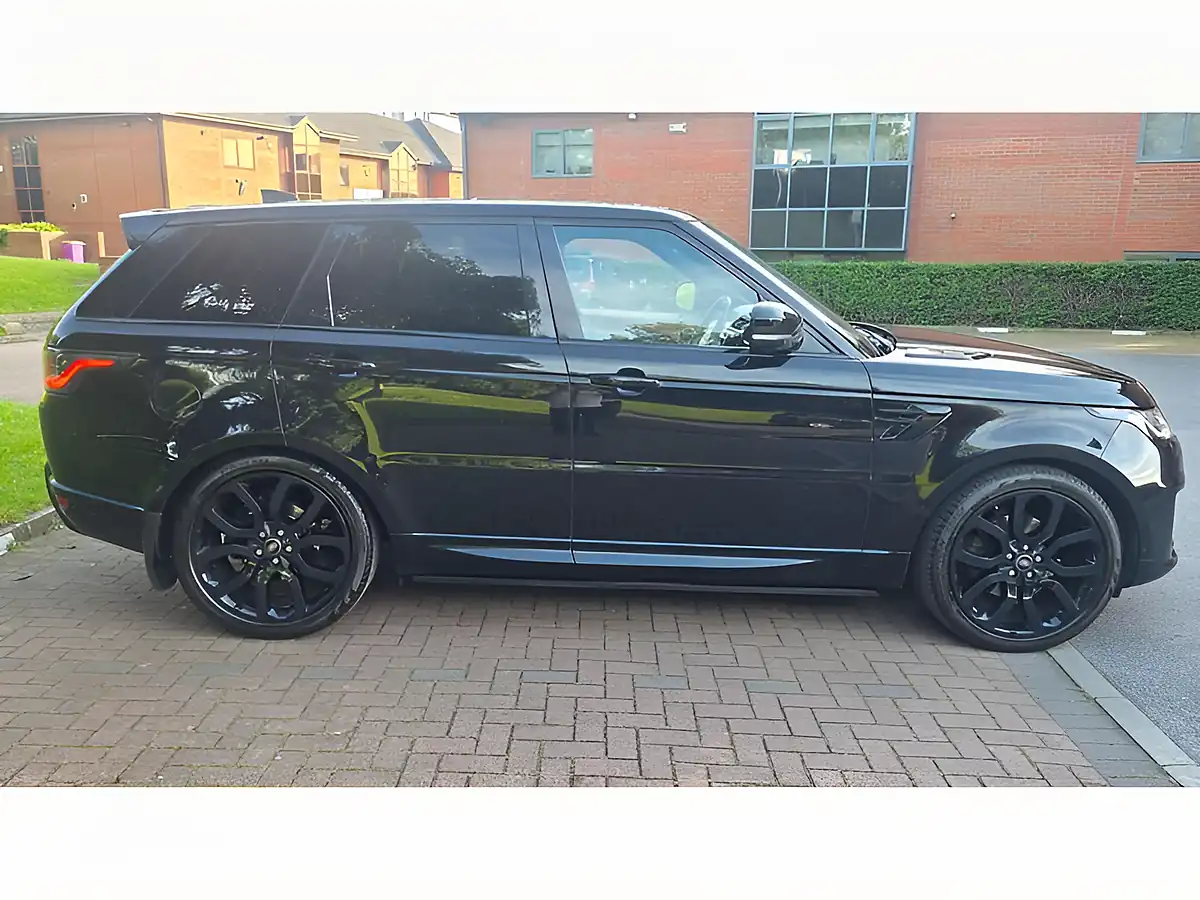 Used 2018 Land Rover Range Rover Sport Autobiography Dynamic Black - Interior and Exterior details 4