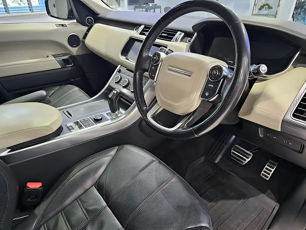 Used 2018 Land Rover Range Rover Sport Autobiography Dynamic Black - Interior and Exterior details 7