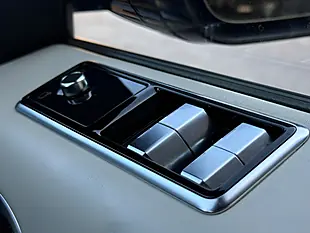 Used 2018 Land Rover Range Rover Sport Autobiography Dynamic Black - Interior and Exterior details 14