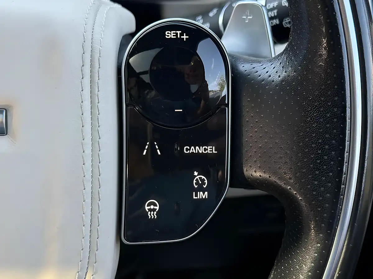 Used 2018 Land Rover Range Rover Sport Autobiography Dynamic Black - Interior and Exterior details 15