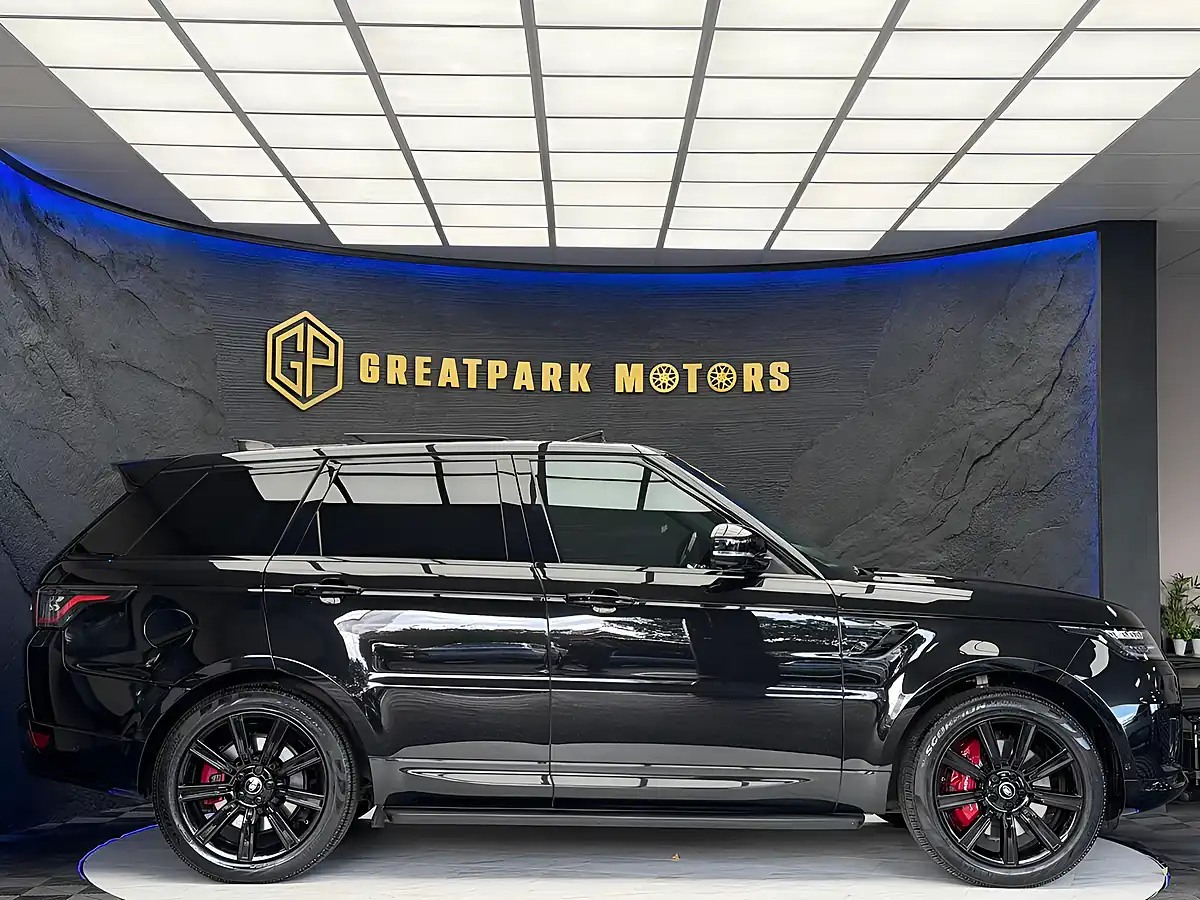 Used 2018 Land Rover Range Rover Sport Autobiography Dynamic Black - Interior and Exterior details 4