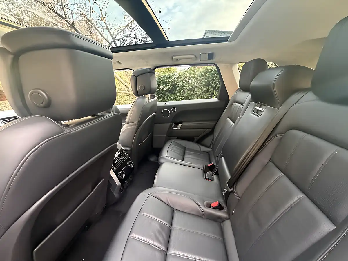 Used 2018 Land Rover Range Rover Sport Autobiography Dynamic Black - Interior and Exterior details 12
