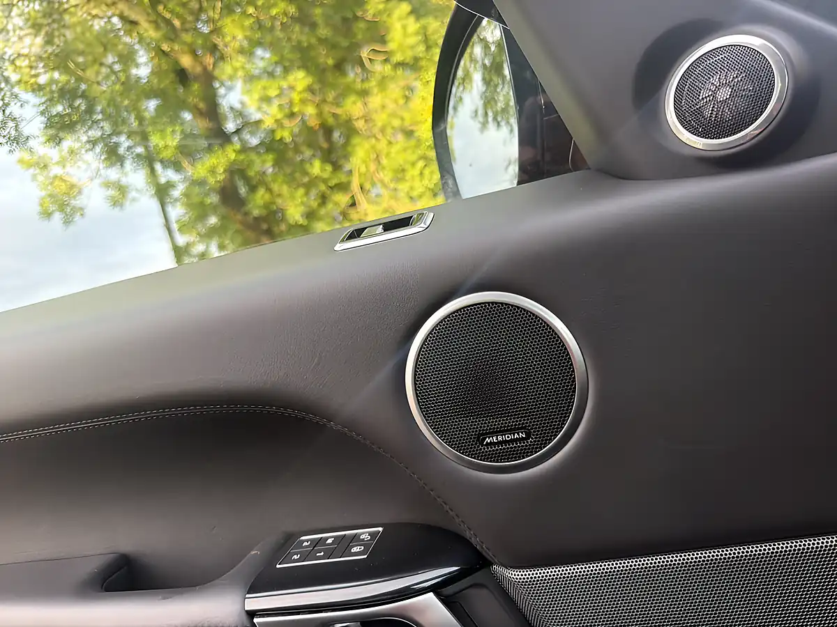 Used 2018 Land Rover Range Rover Sport Autobiography Dynamic Black - Interior and Exterior details 16