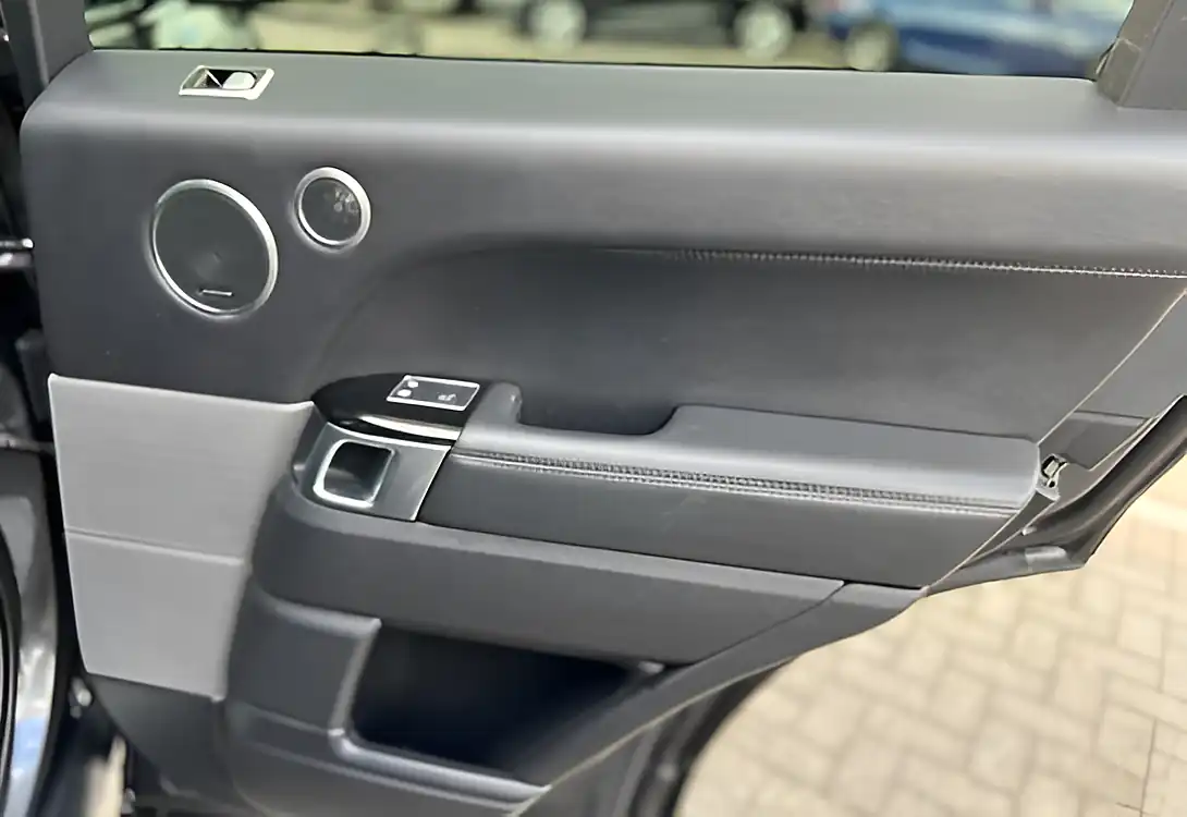 Used 2018 Land Rover Range Rover Sport Autobiography Dynamic Carpathian Grey - Interior and Exterior details 14