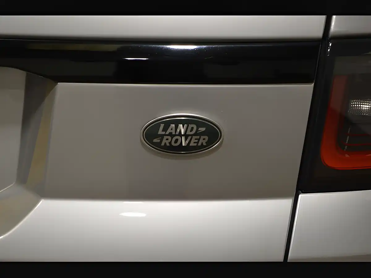 Used 2018 Land Rover Range Rover Sport Autobiography Dynamic Indus Silver - Interior and Exterior details 18