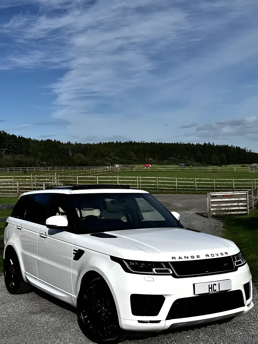 Used 2018 Land Rover Range Rover Sport Autobiography Dynamic White - Interior and Exterior details 3